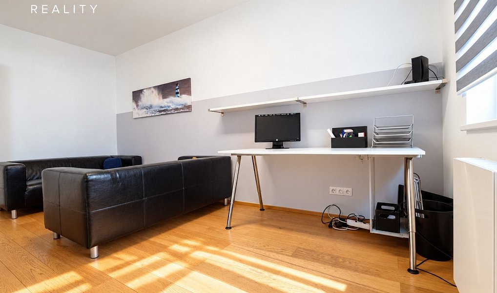 Prodej bytu 2+kk 60 m², Plzeň – náhled fotky 10
