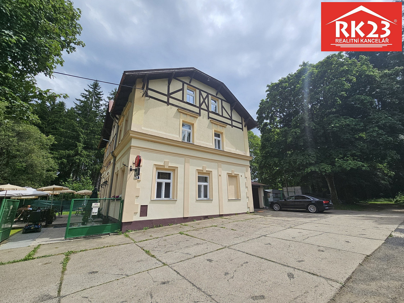 Pronájem ubytovacího objektu 435 m²