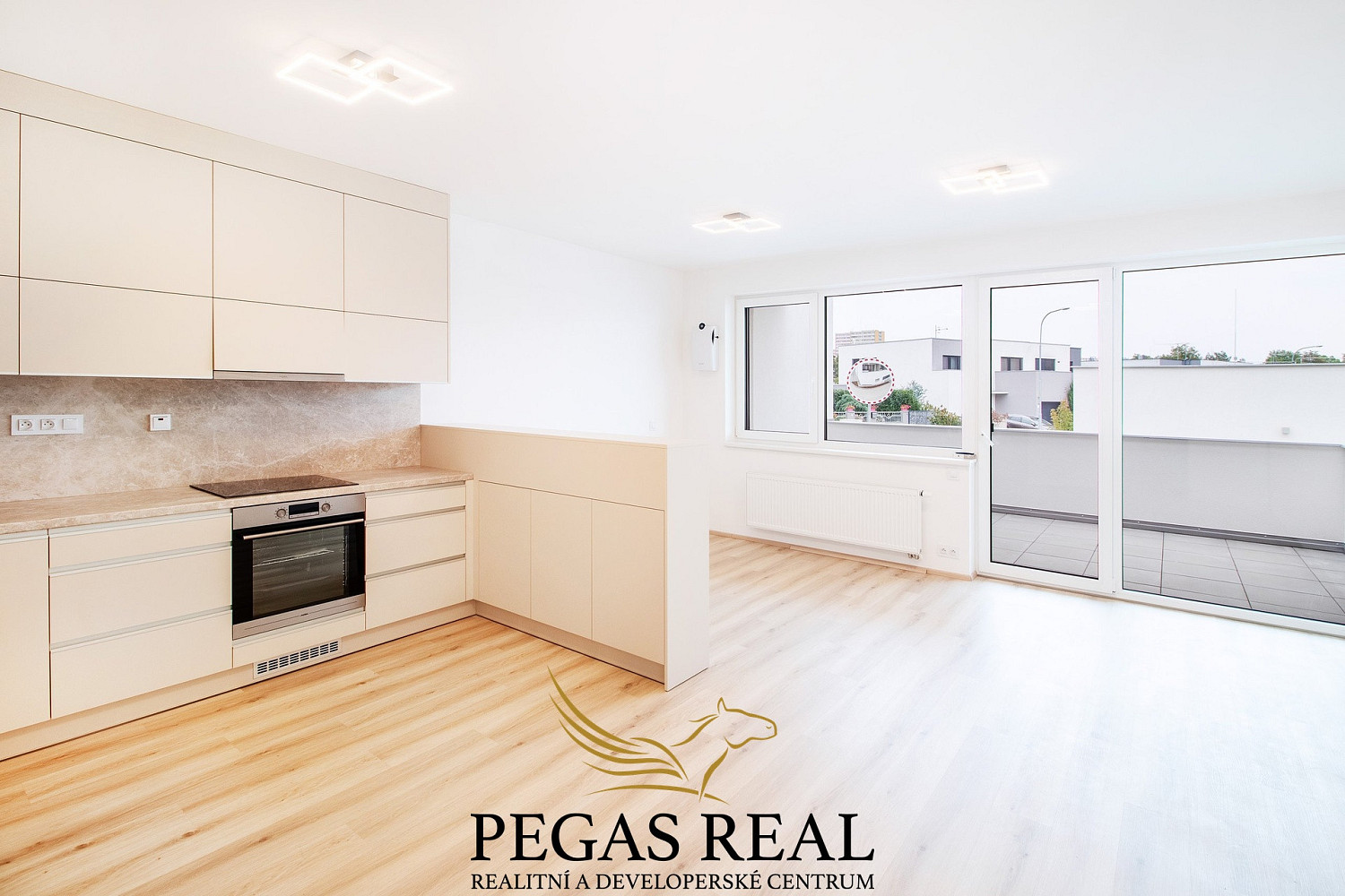 Pronájem bytu 1+kk 43 m²