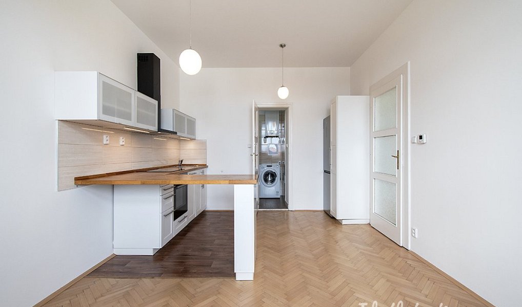 Pronájem bytu 2+kk 47 m², Praha – náhled fotky 3