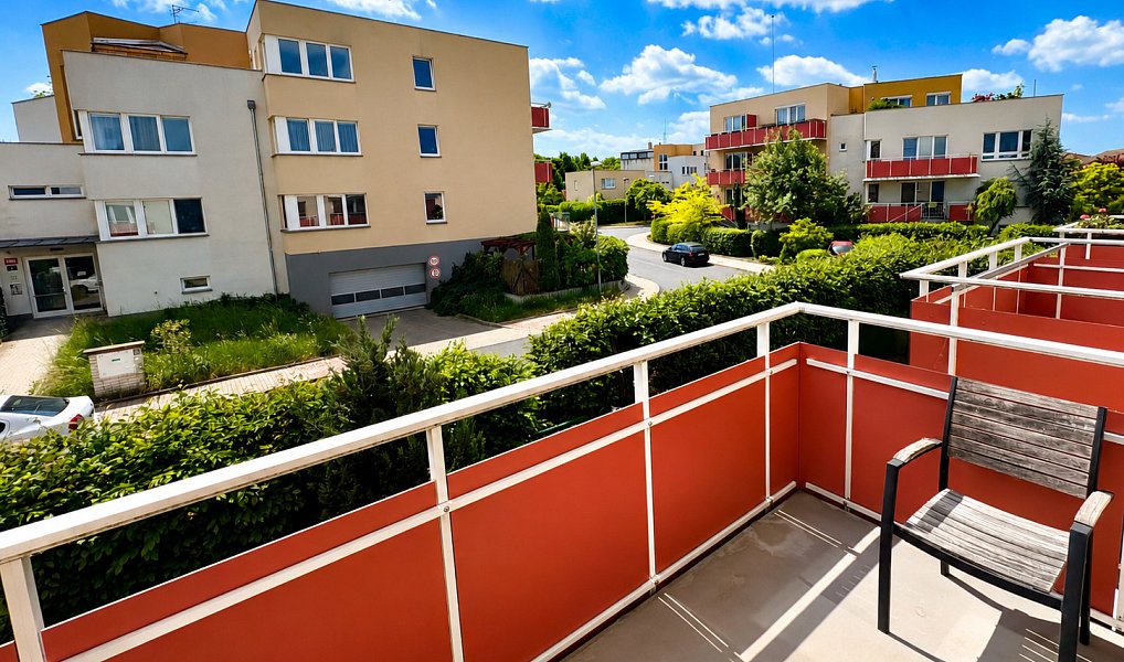 Pronájem bytu 1+kk 33 m², Praha – náhled fotky 8