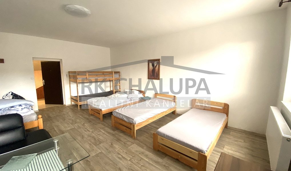 Prodej ubytovacího objektu 900 m², Stráž nad Nežárkou – náhled fotky 2