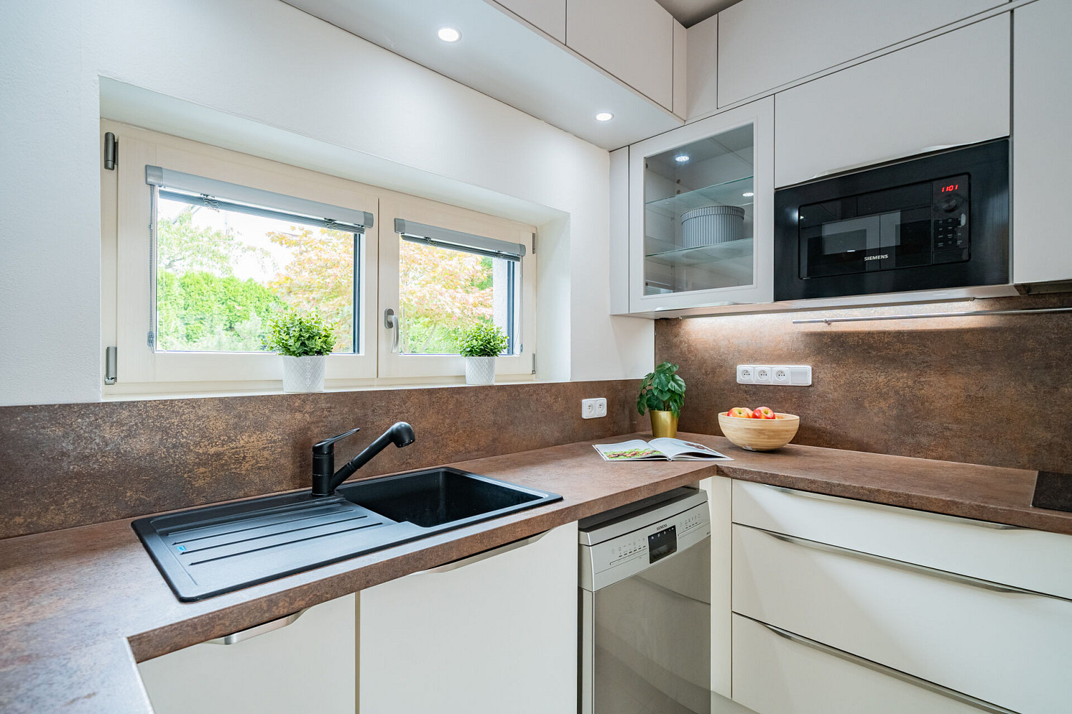 Prodej bytu 4+kk 93 m² – fotografie 4