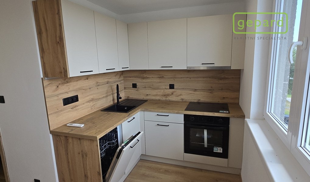 Prodej bytu 1+1 39 m², Světlík – náhled fotky 2