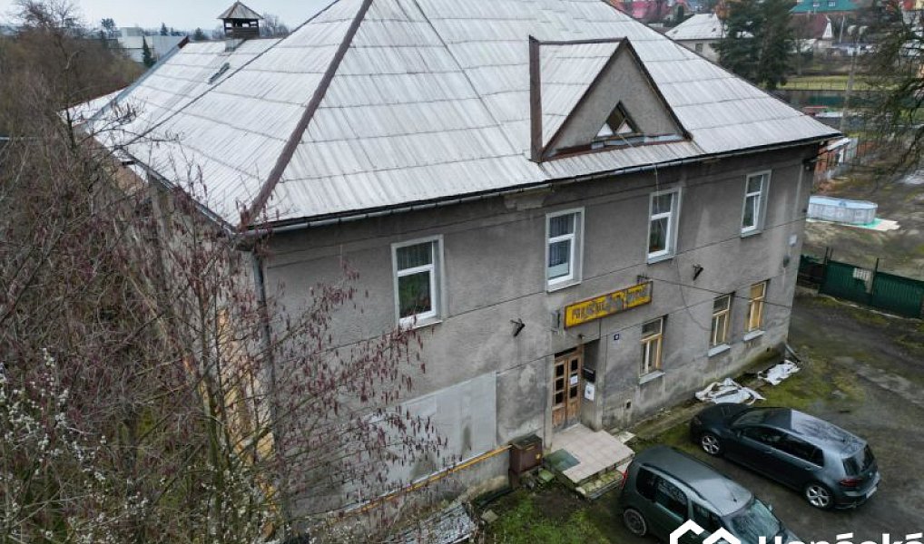 Prodej ubytovacího objektu 1 100 m², Moravský Beroun – náhled fotky 6