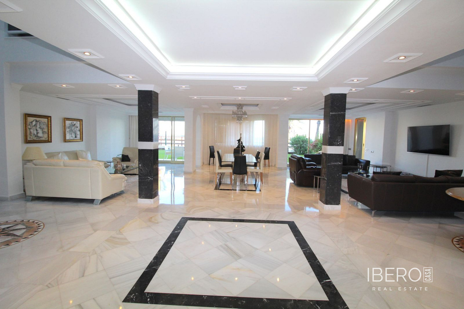 Pis 5+kk – Marbella, Nueva Andalucía - Vista 2