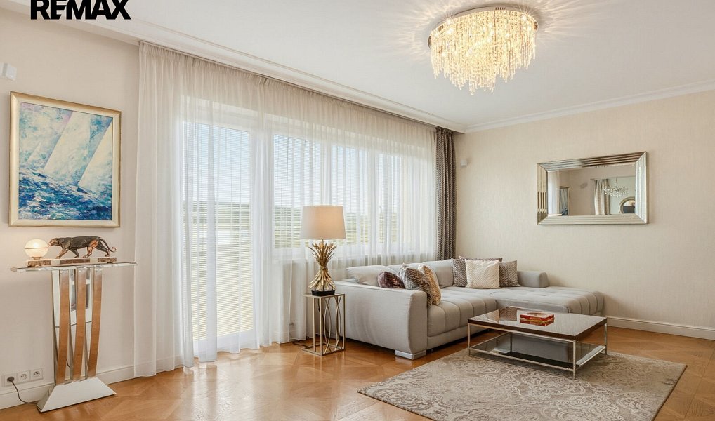 Prodej domu 432 m² s pozemkem 799 m², Karlovy Vary – náhled fotky 3
