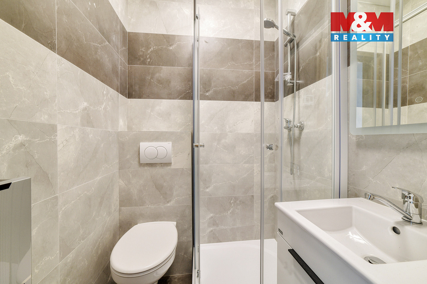 Pronájem bytu 1+kk 15 m² — photo 2