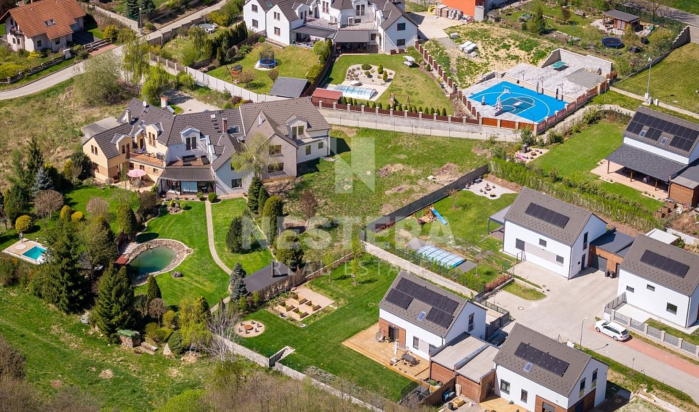 Prodej domu 209 m² s pozemkem 1 067 m², Libeř – náhled fotky 20