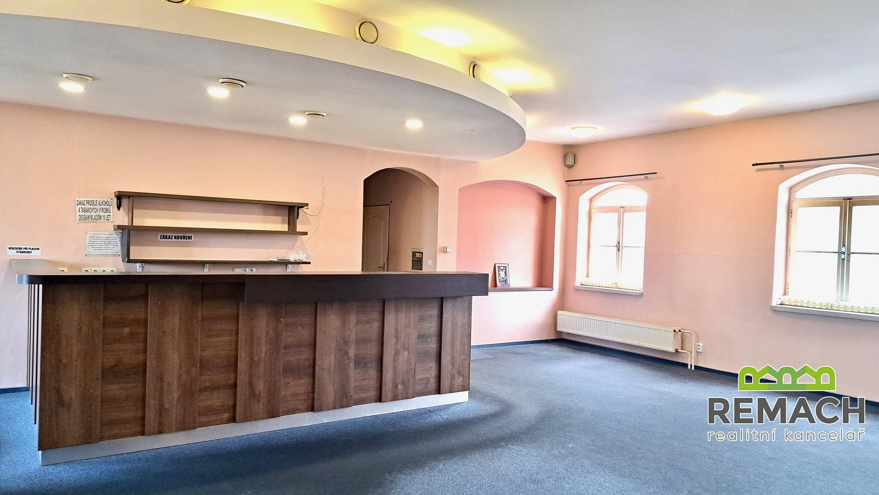 Pronájem restaurace 197 m² — photo 2