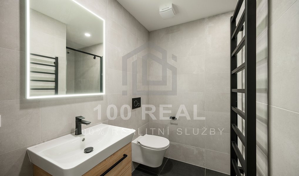 Pronájem bytu 1+kk 40 m², Hradec Králové – náhled fotky 4