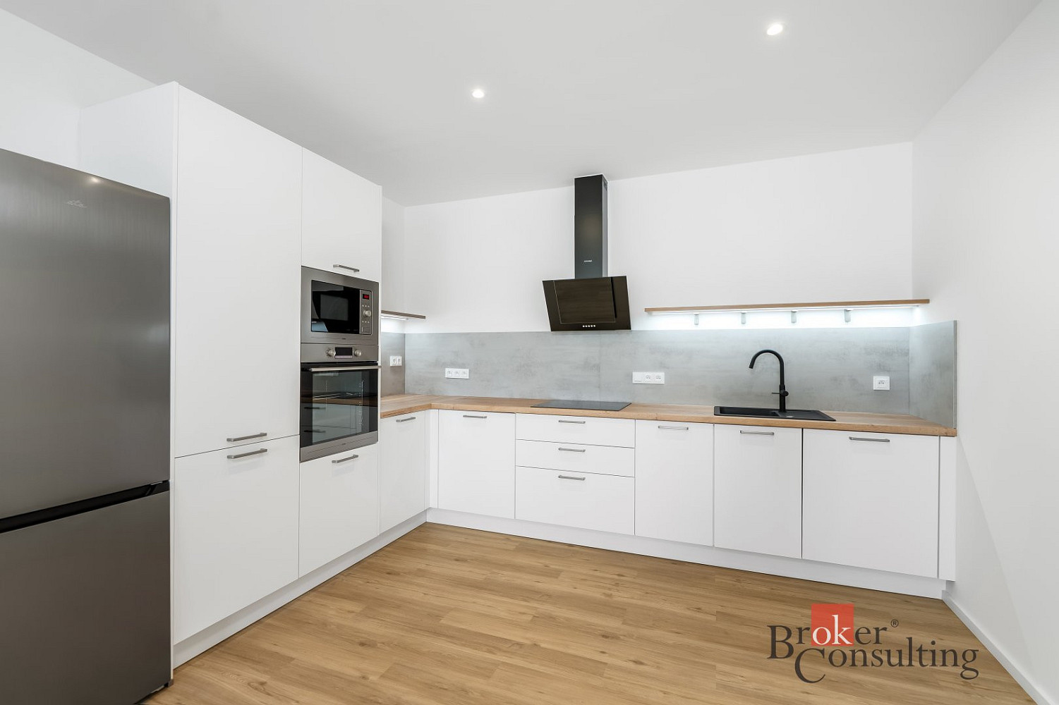 Pronájem bytu 3+kk 78 m²