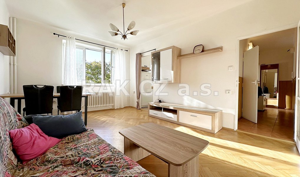 Pronájem bytu 3+1 57 m², Praha – náhled fotky 2