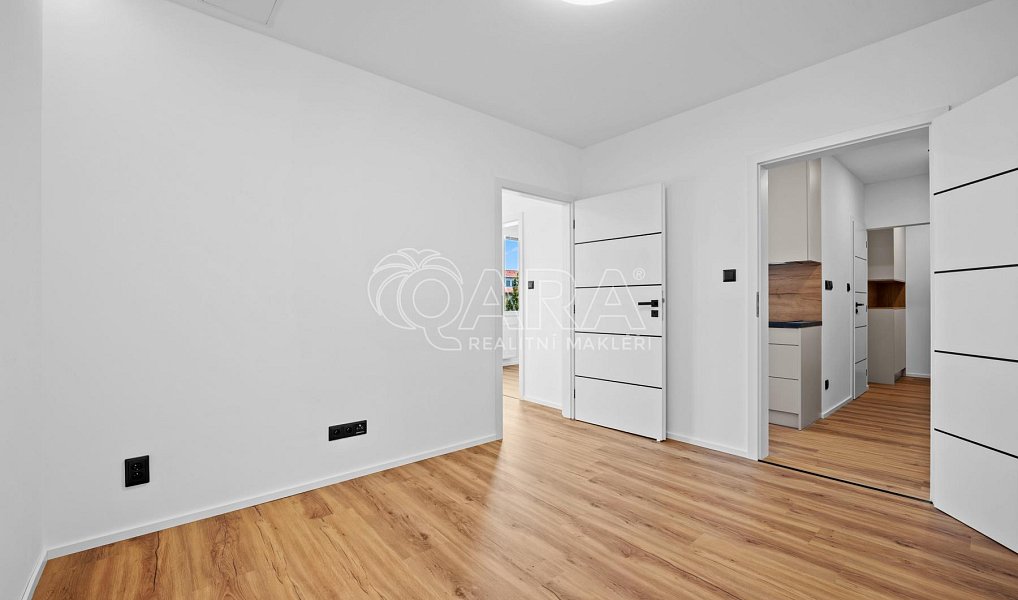 Prodej bytu 2+1 43 m², Strakonice – náhled fotky 14