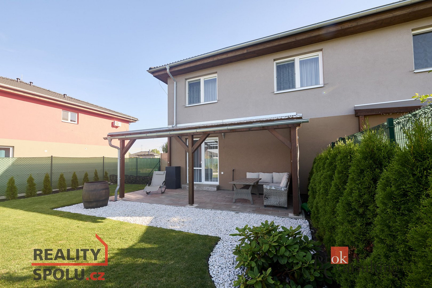 Pronájem domu 71 m² s pozemkem 370 m²
