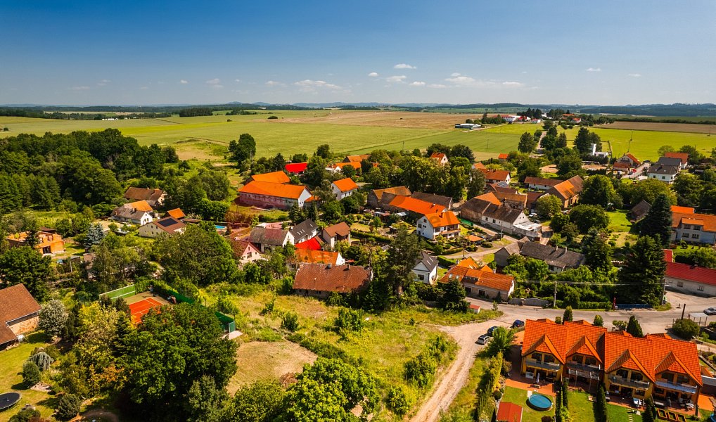 Prodej nájemního domu, činžáku 182 m², Bystřice – náhled fotky 6