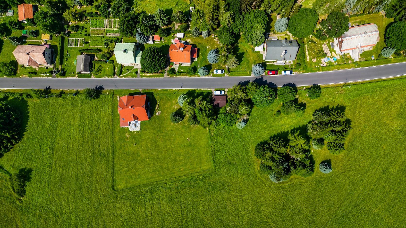 Prodej stavebního pozemku 1 279 m² – fotografie 2