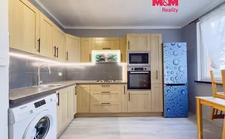 Prodej bytu 2+kk 37 m², Bratr. Veverkových, Karviná - Hranice