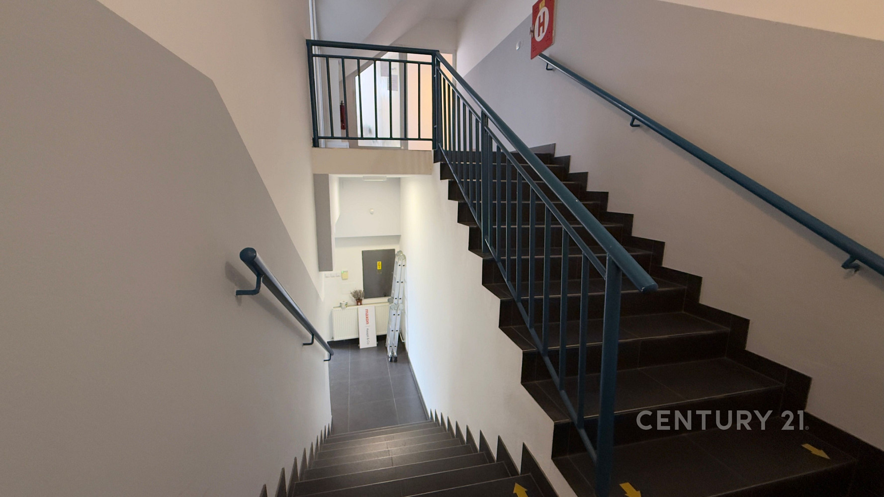 Prodej nájemního domu, činžáku 758 m² – fotografie 5