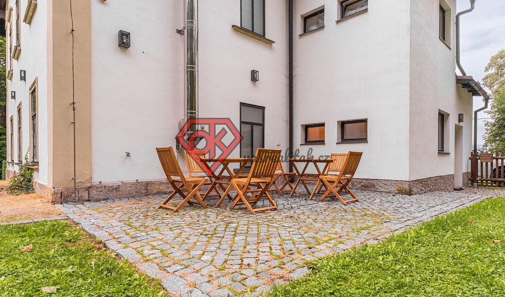 Prodej ubytovacího objektu 448 m², Králíky – náhled fotky 41
