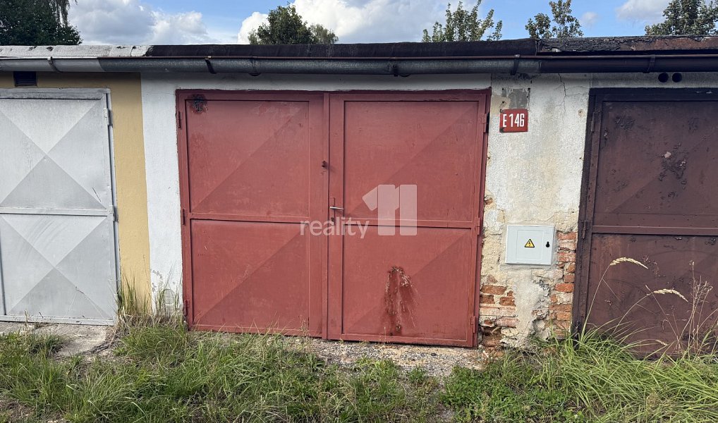 Prodej garáže 18m2, Na Závodí, Humpolec, Humpolec – fotka 1 z 6