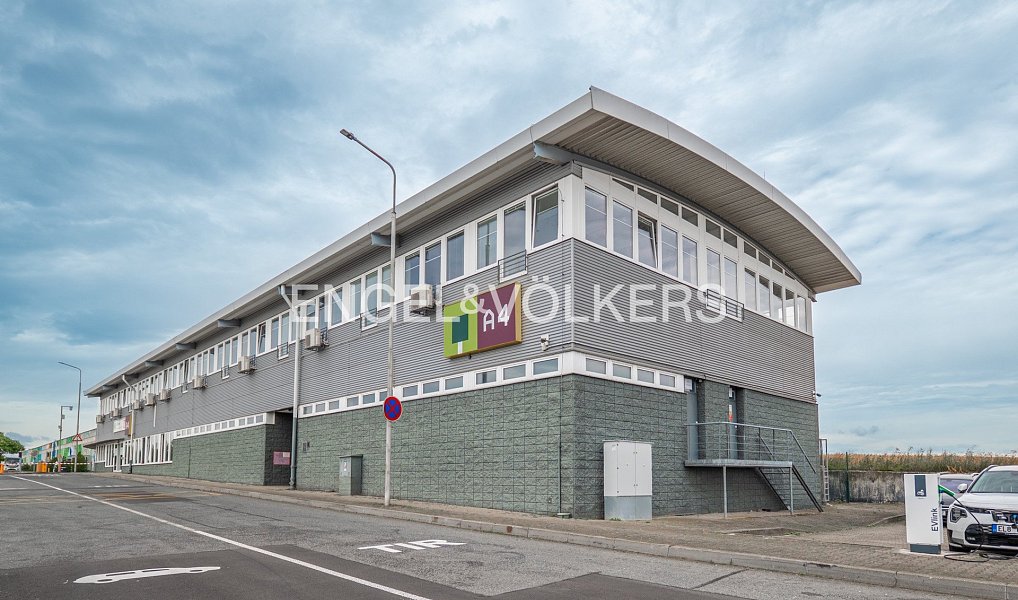 Pronájem skladovacích prostor 4 500 m², Kněževes – náhled fotky 3