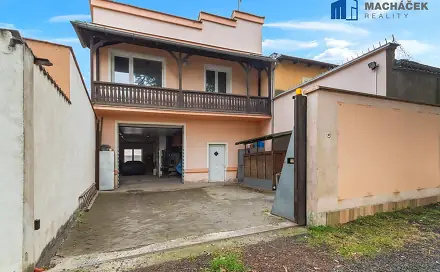 Prodej domu 700 m² s pozemkem 421 m², Husova, Duchcov, okres Teplice