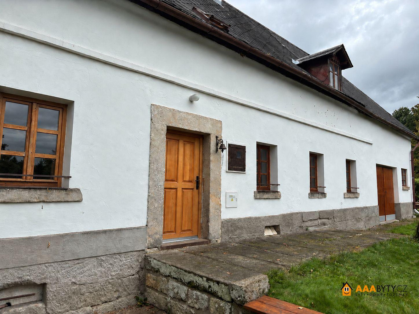 Prodej chaty/chalupy 276 m² s pozemkem 1 180 m²