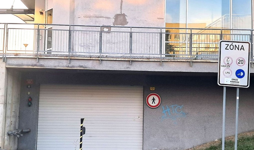 Prodej garážového stání 11m2. Ul. Petržílkova, Praha - Stodůlky, Praha – náhled fotky 2