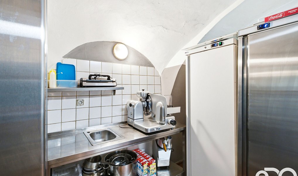 Pronájem restaurace 216 m², Doksy – náhled fotky 8