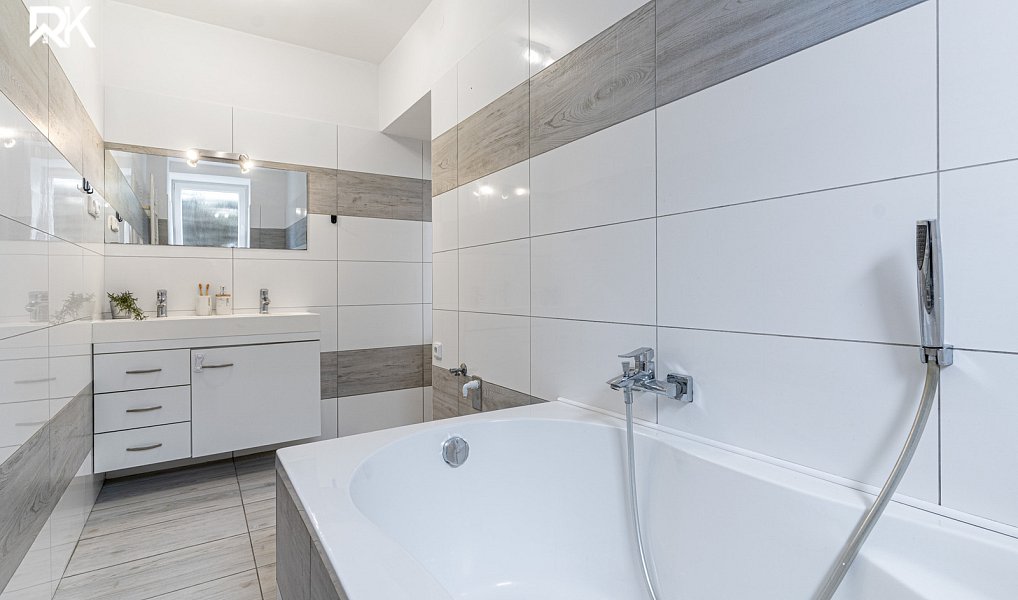Prodej bytu 2+1 68 m², Kutná Hora – náhled fotky 14