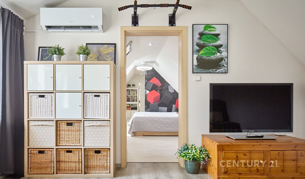 Prodej domu 260 m² s pozemkem 457 m², Ladná – náhled fotky 29