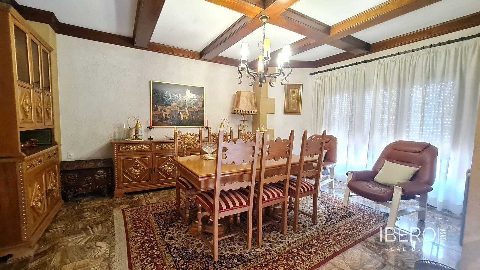 Prodej domu 350 m² s pozemkem 150 m² — photo 2