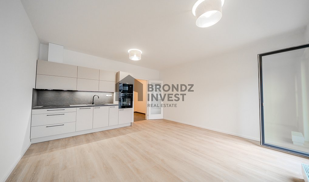 Pronájem bytu 1+kk, 37 m², Libeň, Praha 9, Praha