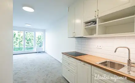 Pronájem bytu 2+kk 52 m²