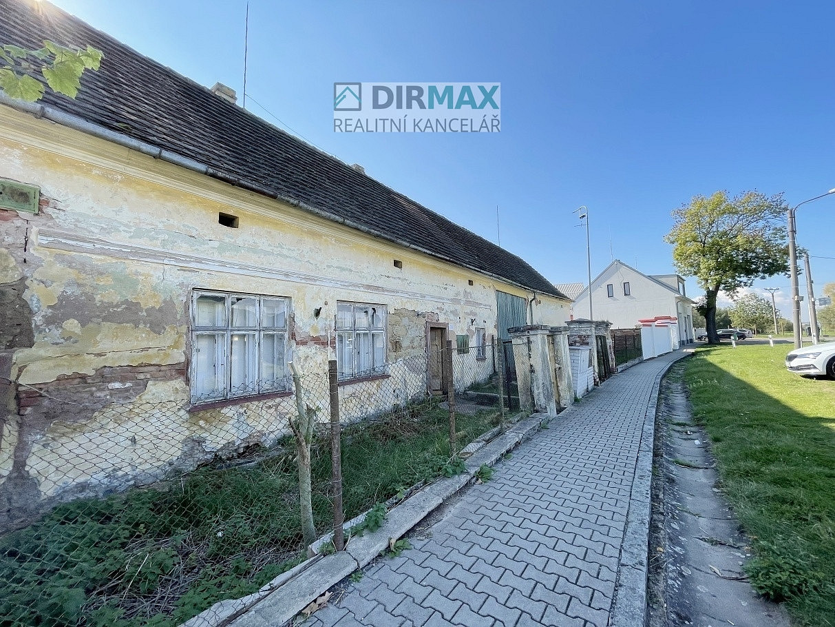 Prodej domu 665 m² s pozemkem 1 210 m² — photo 2