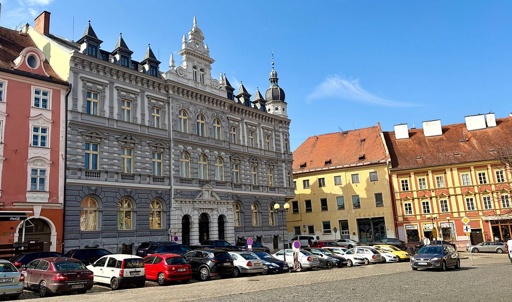 Pronájem bytu 2+kk 44 m², Cheb – náhled fotky 3