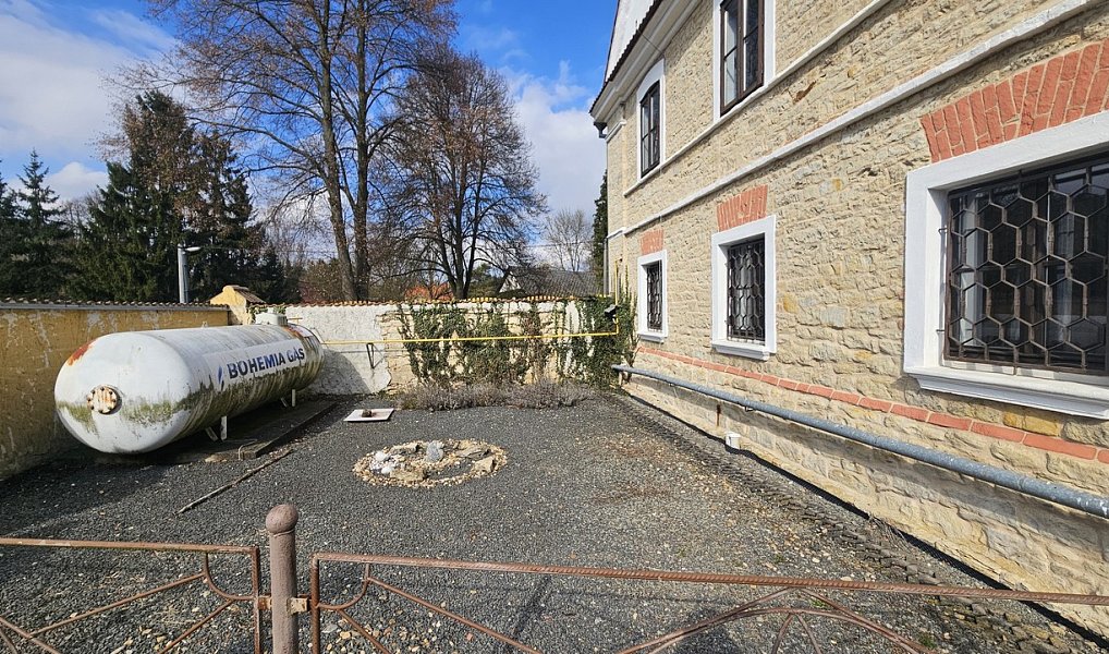 Prodej domu 460 m² s pozemkem 2 838 m², Úštěk – náhled fotky 32