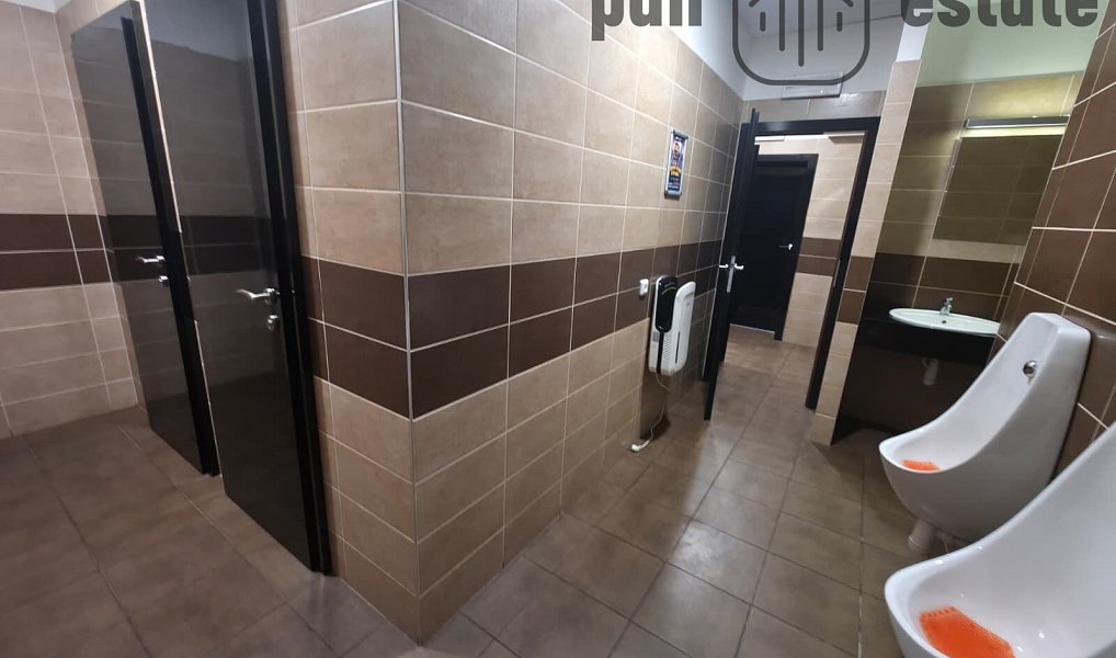 Pronájem obchodních prostor 863 m², Zlín – náhled fotky 8