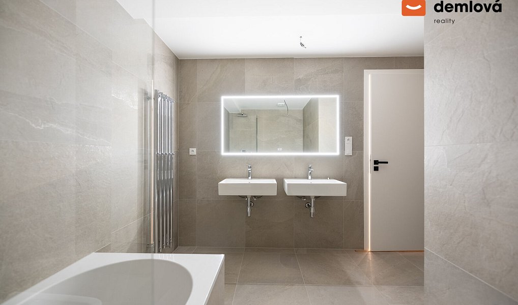 Pronájem bytu 3+kk 80 m², Ostrava – náhled fotky 3