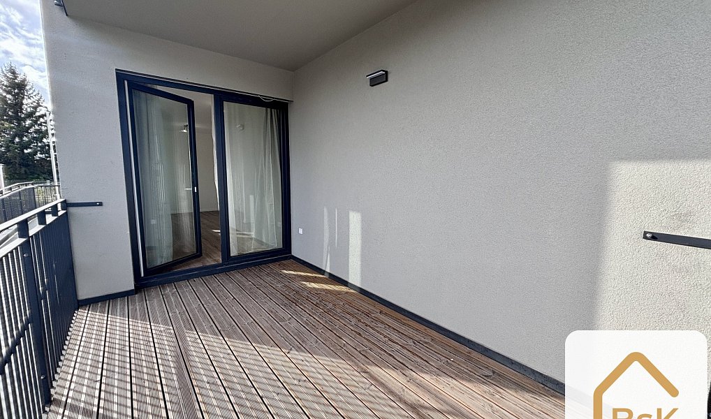 Pronájem bytu 1+kk 32 m², Praha – náhled fotky 6