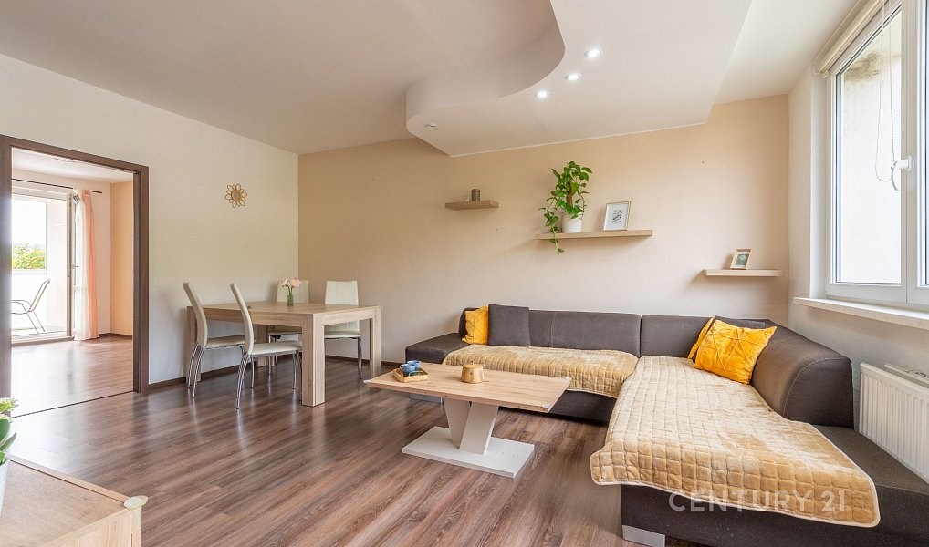 Prodej bytu 3+1 69 m², Třinec – náhled fotky 2