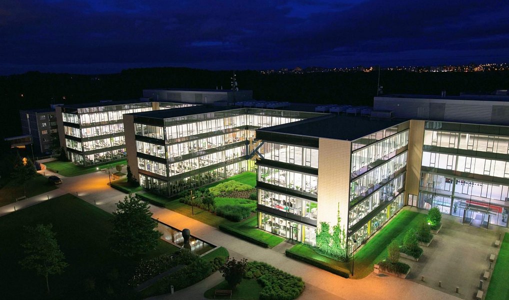 Pronájem kanceláře 454 m², Praha – náhled fotky 10