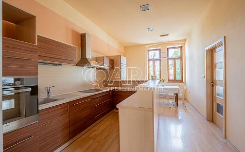 Prodej bytu 4+1 100 m², Křížkova, Plzeň - Severní Předměstí