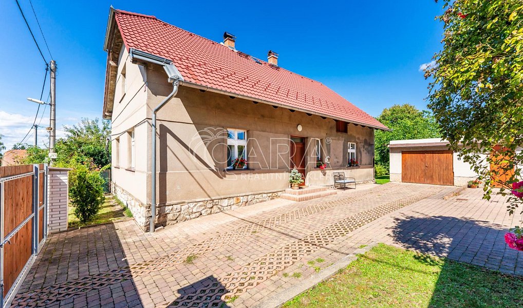 Prodej domu 180 m² s pozemkem 2 065 m², Velký Chlumec – náhled fotky 23