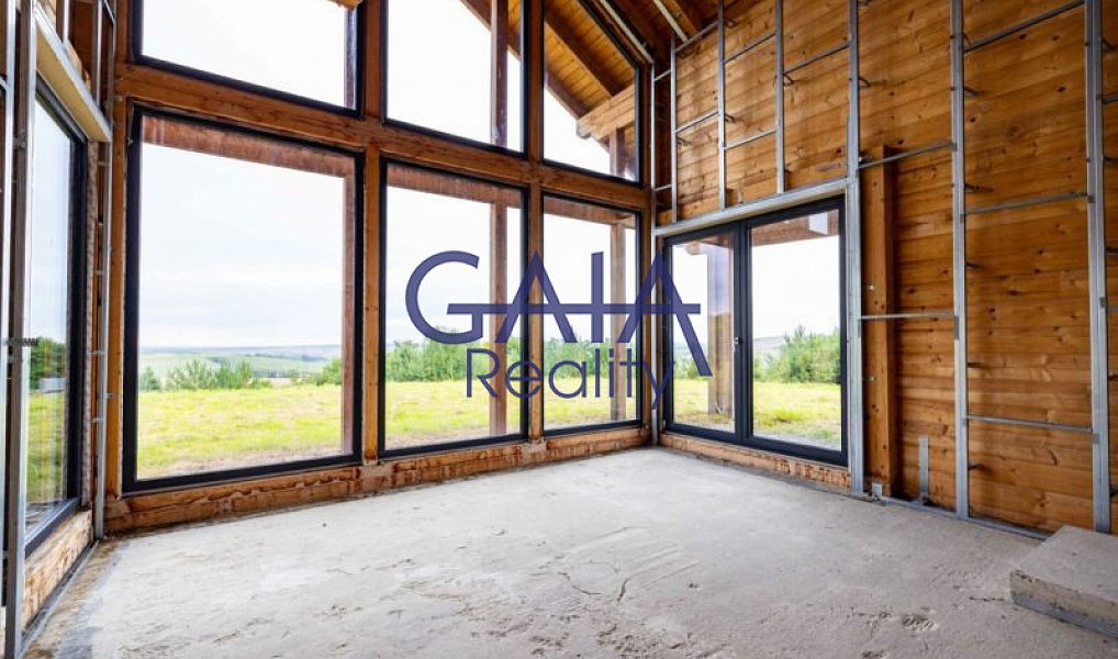 Prodej domu 250 m² s pozemkem 4 513 m², Strážovice – náhled fotky 3