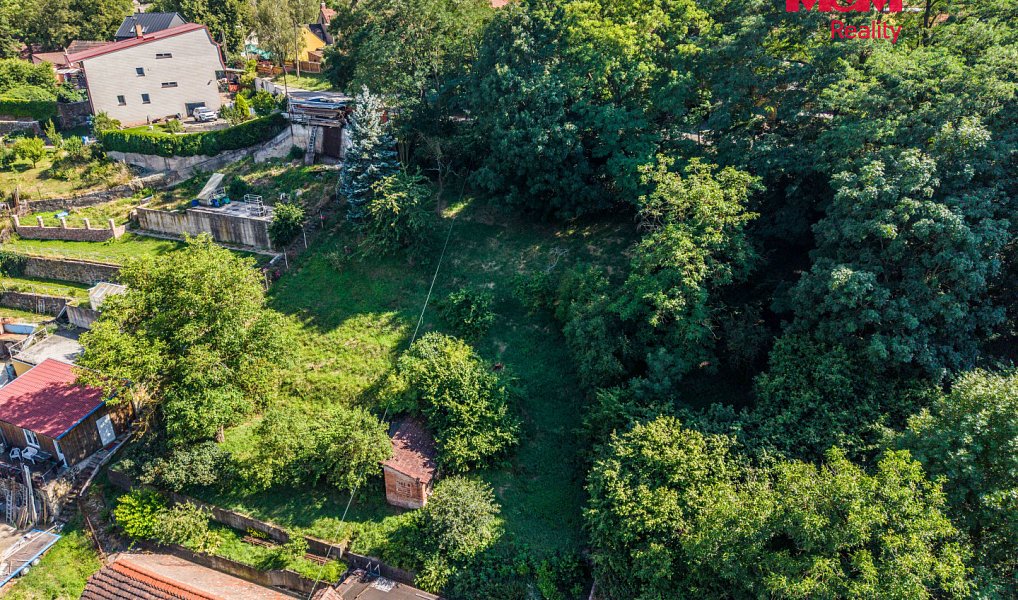 Prodej stavebního pozemku 1 176 m², Roztoky – náhled fotky 6