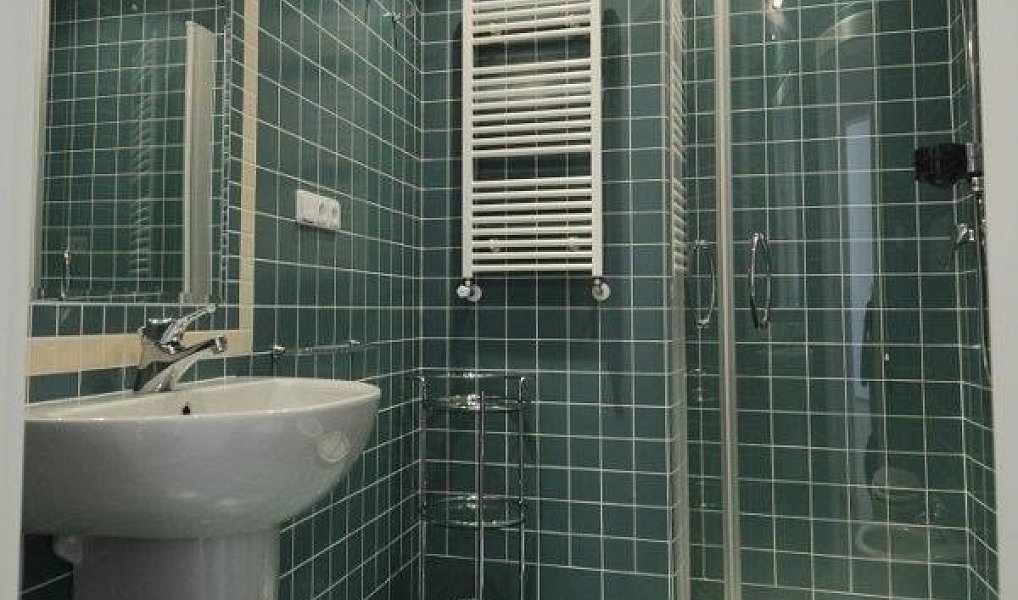 Pronájem bytu 4+1 100 m², Praha – náhled fotky 3