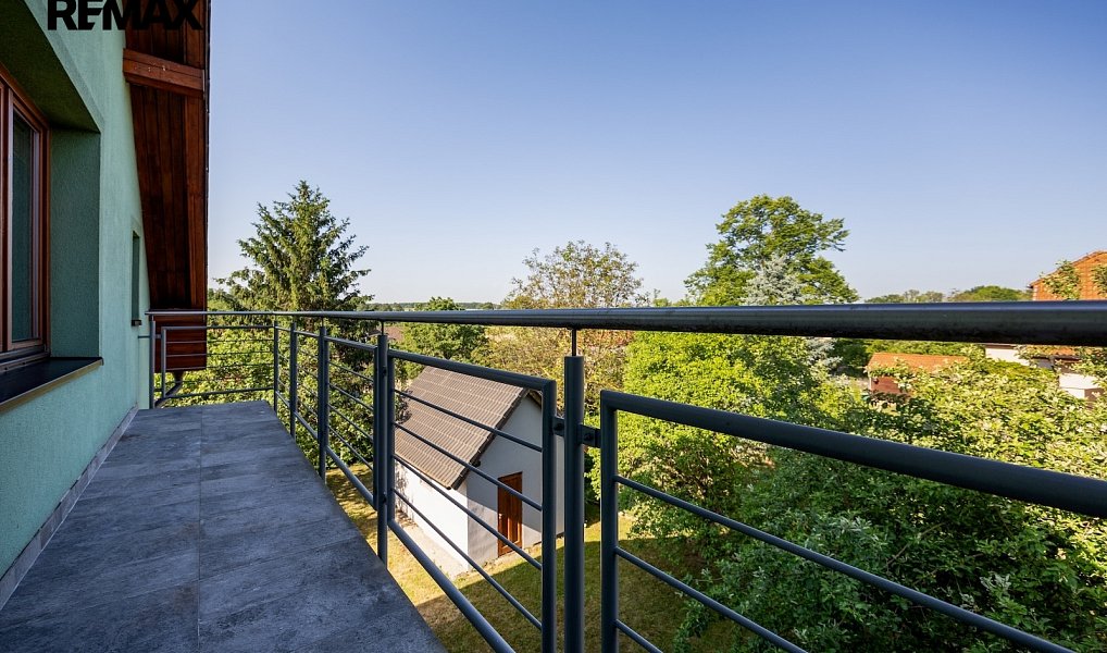 Prodej domu 210 m² s pozemkem 1 140 m², Praha – náhled fotky 20