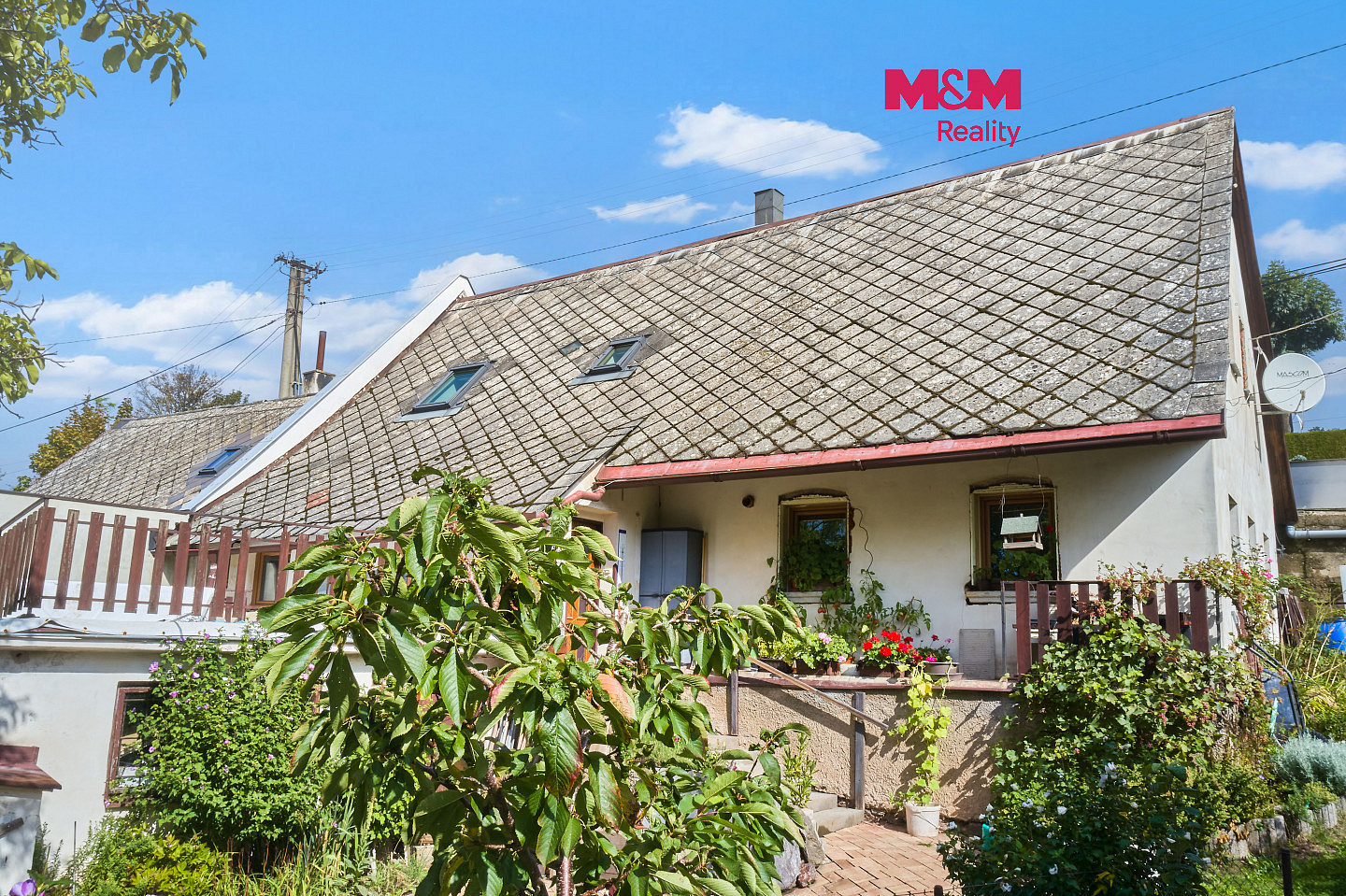 Prodej domu 260 m² s pozemkem 297 m²